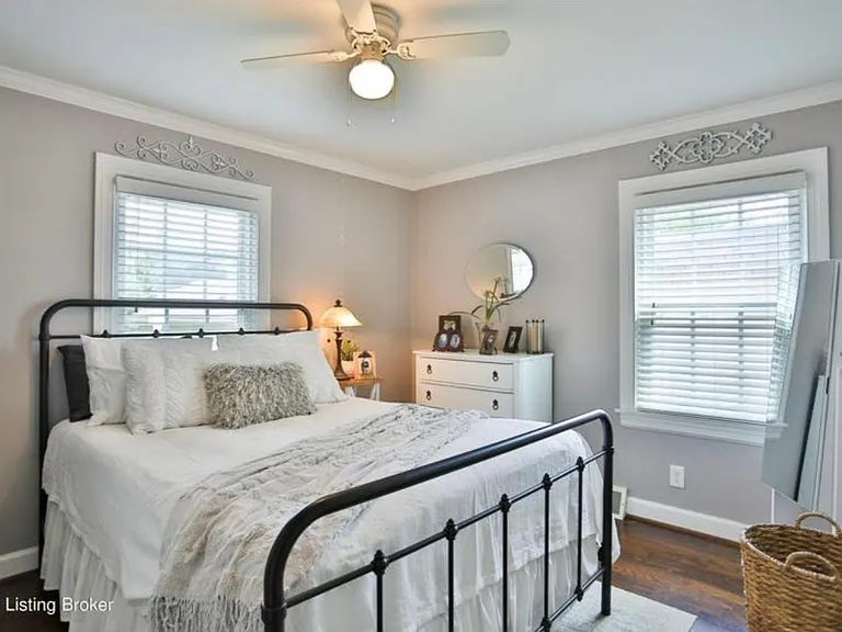 4215 Churchill Rd — Photo 10