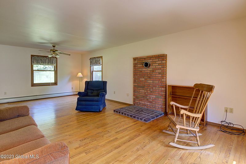 5th image of 4310 Genesee Drive