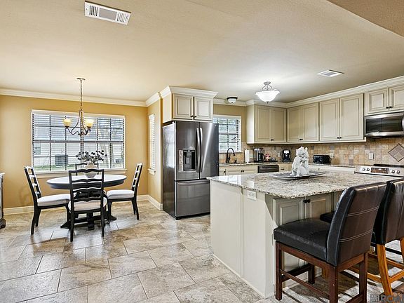 5th image of 1037 Crossbow Dr