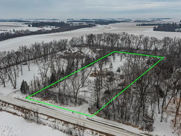 18928 620th St, Dodge Center, MN 55927