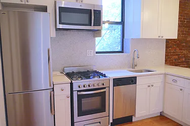 Rented by Avenue Sotheby's International Realty