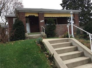 2903 Pioneer Ave, Pittsburgh, PA 15226