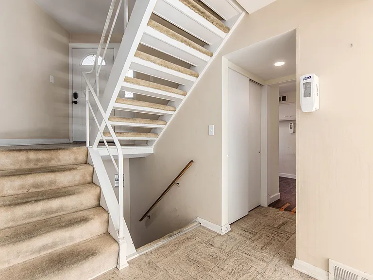 2591 Charing Rd #E — Photo 8