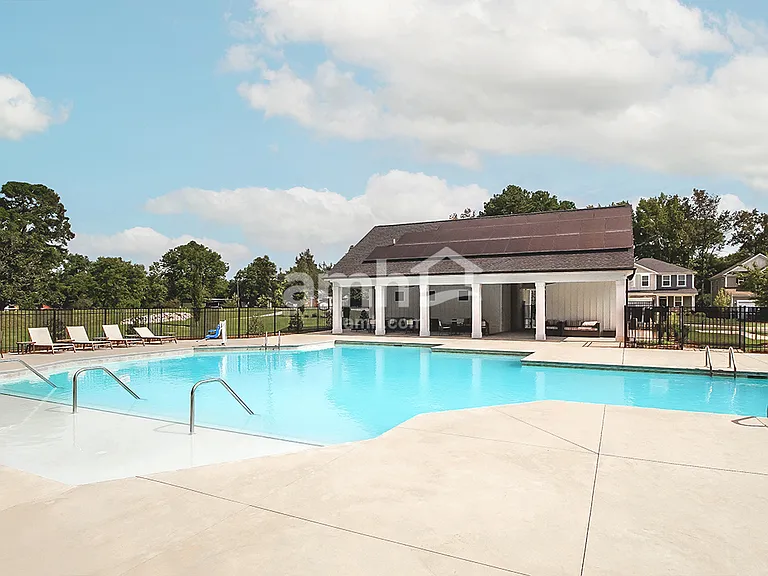7409 Garrett Ct — Photo 36