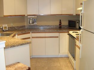 2 School St #324, Lincoln, RI 02863