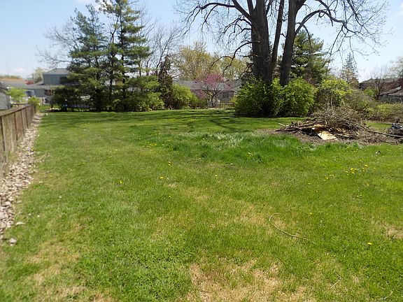 3rd image of 2300 Harrisburg Pike