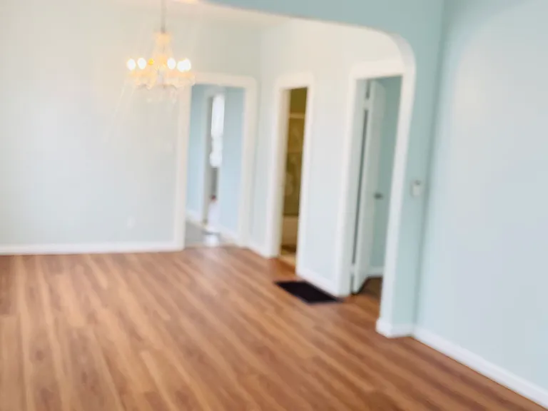 Living Room to the bedroom, bathroom and kitchen