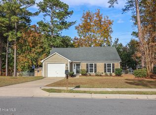 544 Shadowridge Rd, Jacksonville, NC 28546