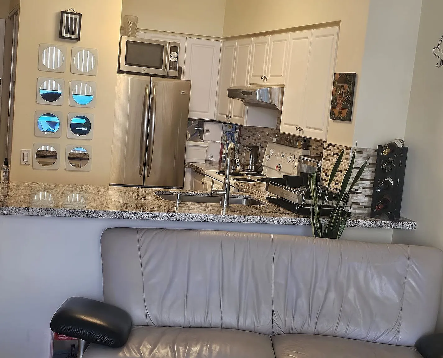 1 bed, $2,400 — Photo 2
