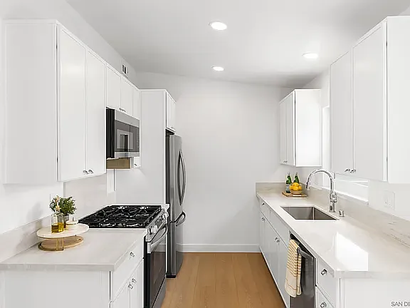 8851 Geraldine Ave — Photo 8