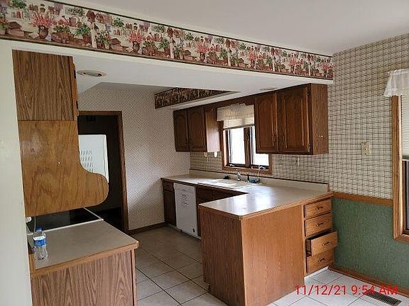5th image of 3009 Park Terrace Dr