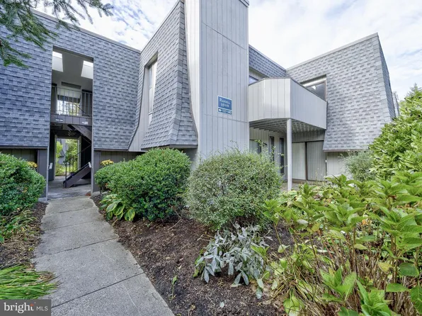 25 S Church Rd Unit 138, Maple Shade, NJ 08052