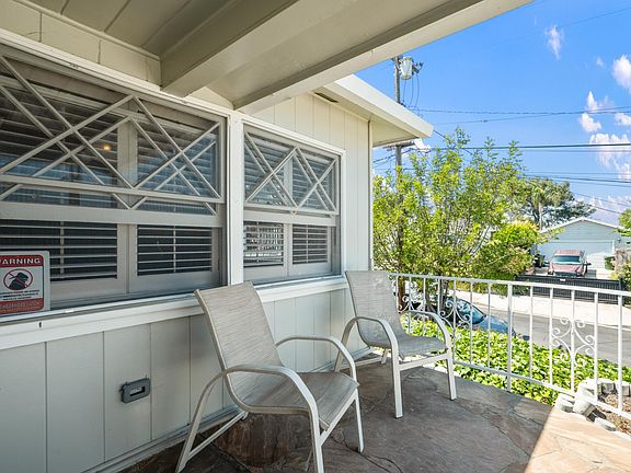 5th image of 1223 W Elberon Ave