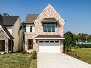 936 Crescent Hill Rd, Nashville, TN 37206