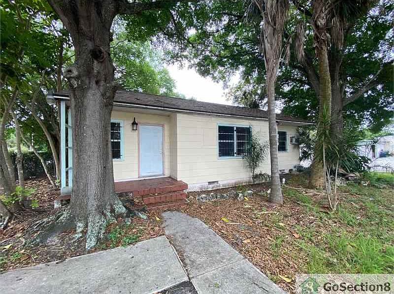 1st image of 2000 Sunrise Blvd