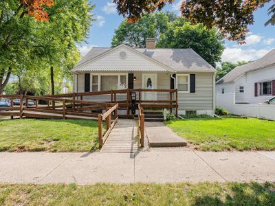 1001 Wilson St, Bay City, MI, 48708