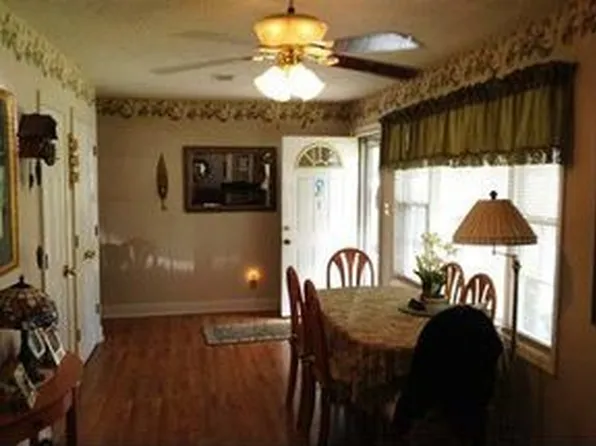 210 Carroll Dr, Warner Robins, GA 31093