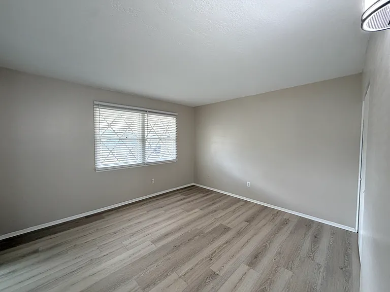 680 Magnolia Ave — Photo 17