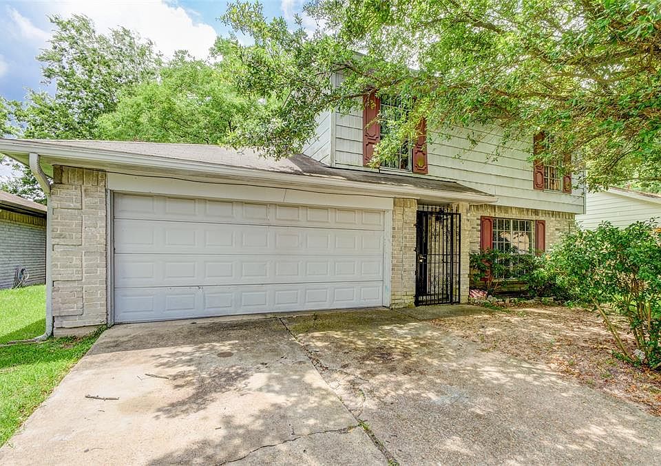 1st image of 12326 Kings Meadow Dr