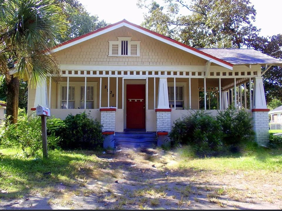 1st image of 2938 Thomas St