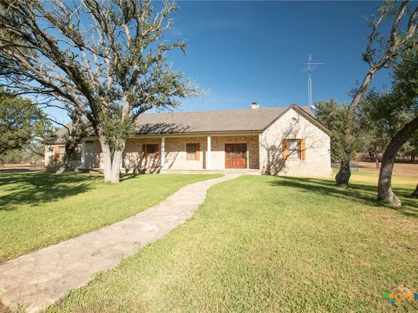 267 County Road 4016, Lampasas, TX 76550