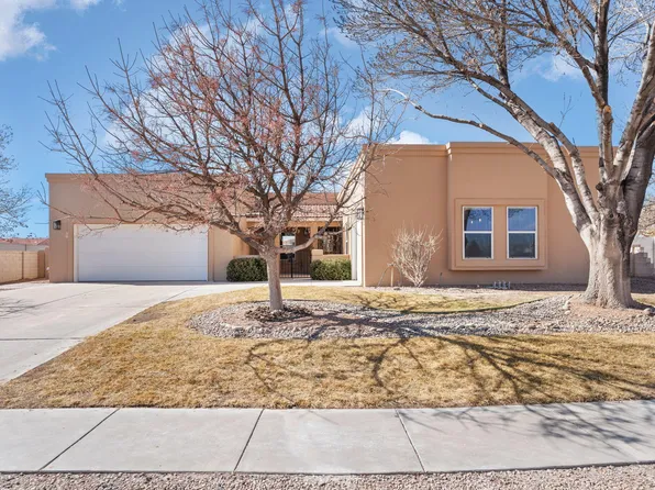 3748 Spyglass Loop SE, Rio Rancho, NM 87124