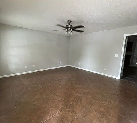 2nd image of 611 Burson Ave