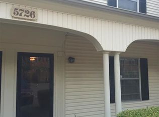 5726 Quince Rd APT 11, Memphis, TN 38119