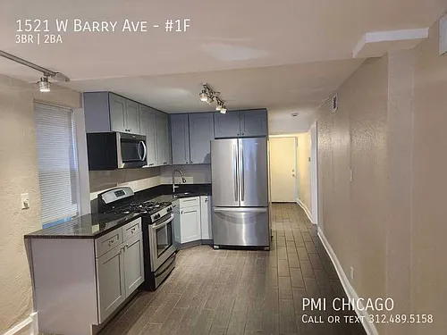 1521 W Barry Ave #1F Photo 1