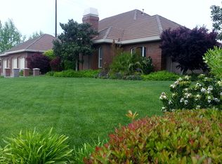 1432 Riverview Cir W, Ripon, CA 95366