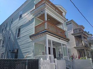 31-31A Holiday St, Dorchester, MA 02122