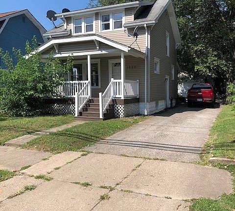 2nd image of 1226 Brown St
