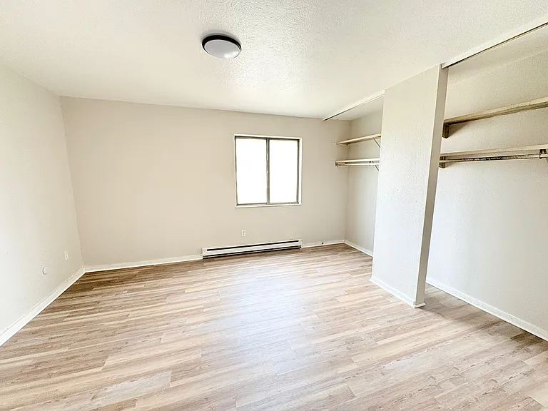 Brooke Park Apartments — Photo 7