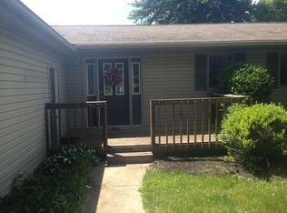 9834 Hulbert Rd, Seville, OH 44273