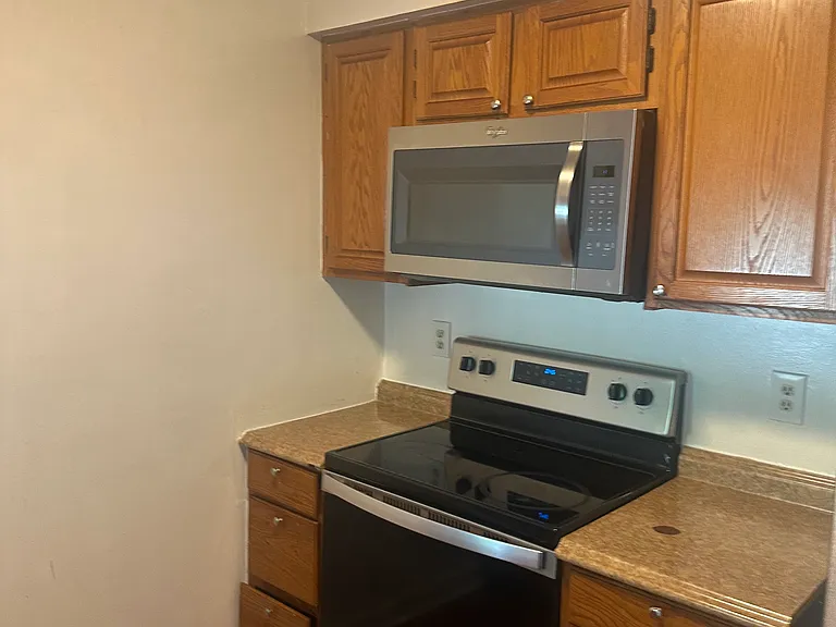 3807 Salemway Ct — Photo 7