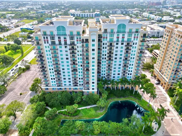 800 N Tamiami Trl Unit 1411, Sarasota, FL 34236