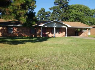 2907 Pine Tree Rd, Longview, TX 75604
