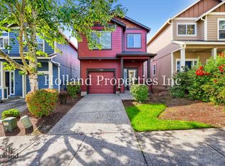 584 SE Heathcliff Ln, Hillsboro, OR 97123
