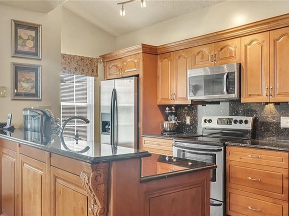 5th image of 1728 Harvest Bend Ct