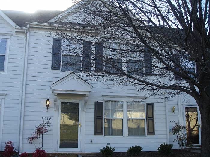 1st image of 2919 Mary Beth Ln