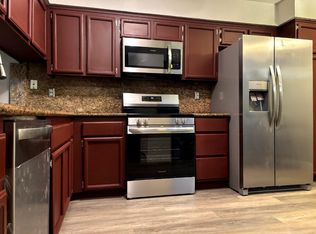 1113 Bell St APT 12, Sacramento, CA 95825