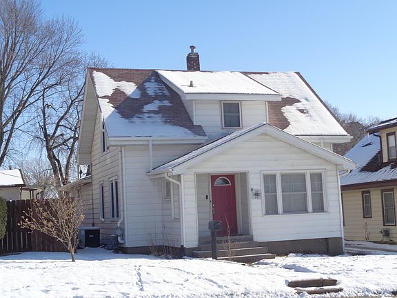 2nd image of 418 N 8th St