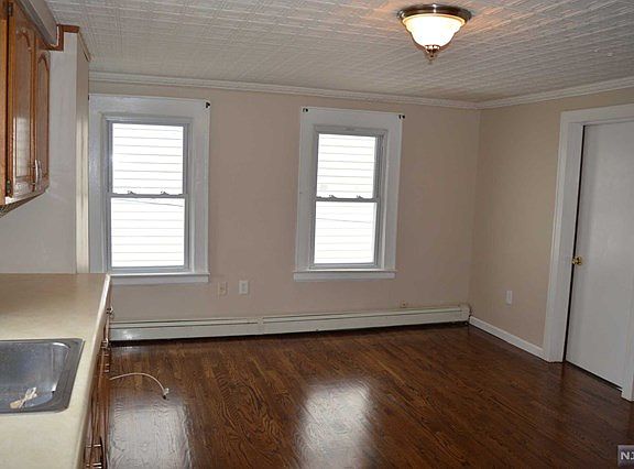 2nd image of 244 Sanford Ave
