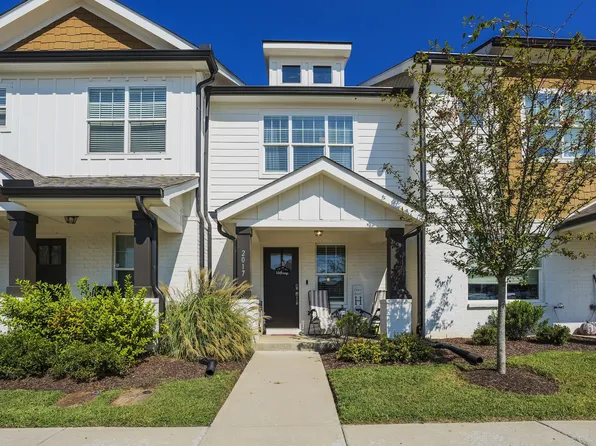 2017 Axis Ave, Old Hickory, TN 37138