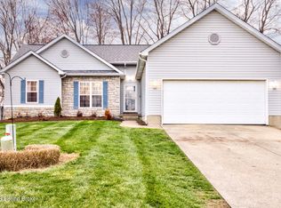 10505 Parkerwood Pl, Louisville, KY