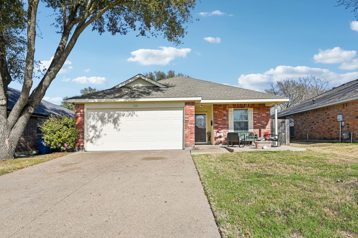 N Gaines St-S1802-001.jpg