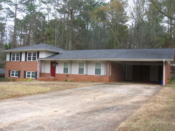 5257 Pinecrest Dr SW, Covington, GA 30014