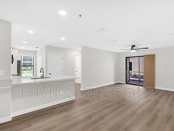 5th image of 4005 Crockers Lake Blvd APT 1117