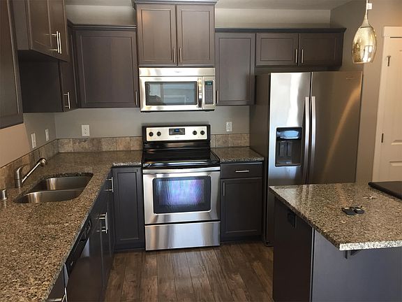 4th image of 5908 NE 71st Ct #1