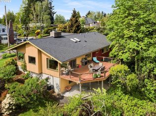 255 SW California St, Portland, OR 97219